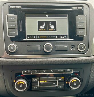 Volkswagen Tiguan 2.0TDI MANUÁL NAVI-KAMERA-LED-Bi XENON-ČR - 16