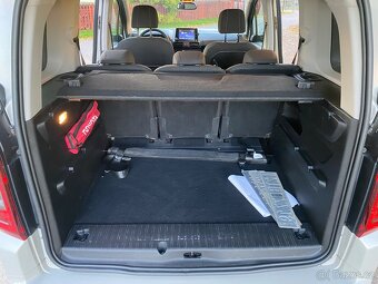 Toyota ProAce City Verso 1.5 D4-D 96kw FAMILY - 16