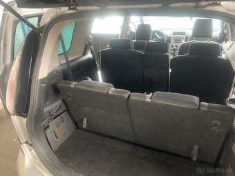 Mazda 5 2.0 diesel. Rok 2007. 105kW, 6kvalt. Klima - 16