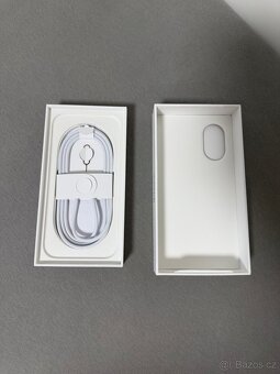 Mobilní telefon Apple iPhone 16, 128 gb, 98%, modrozelený - 16