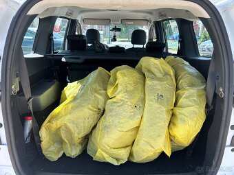 Dacia Lodgy, po velkém servise, 7 míst, tažné, odpočet DPH - 16