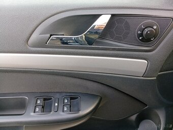 Škoda Octavia 2 Facelift 1.4 TSI DSG Po servisu Nová STK - 16