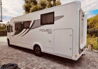 Obytny auto Fiat pegaso 265 - 16