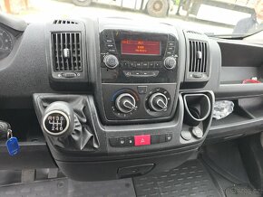 Peugeot Boxer
2,0 HDI
- 16