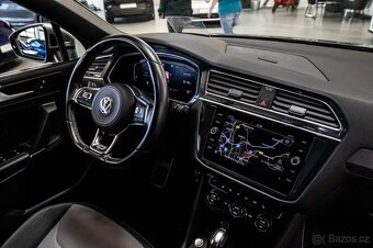 Volkswagen Tiguan Allspace - 16