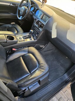 Audi q7 s kampingovou sadou 7 míst - 16