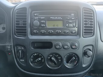 Ford  Maverick - 16
