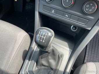 Volkswagen Touran 2,0TDi Odp.DPH Jeden majitel/2022/ - 16