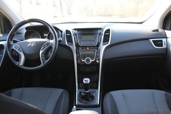 Hyundai i30 1.6 GDI 99 kW, kombi, 95 821 km – bohatá výbava - 16