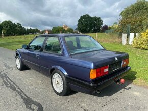 BMW 318i Coupe; E30; r.v. 1990, originální stav - 16