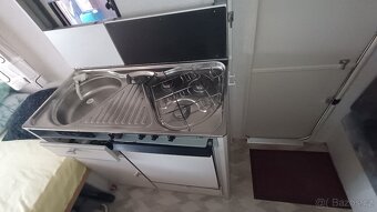 Burstner nová STK, 100km/hod, hmotnost 690kg - 16