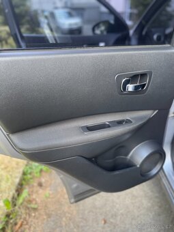Nissan Quasqai 1.6 benzin 2011 - 16