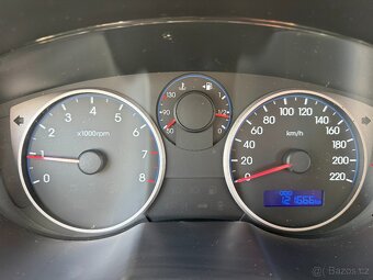 Hyundai i20 1.2i 57 kW + LPG, r. 2011, 121 666 km - 16