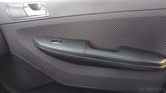 Škoda Fabia 1,2 Kombi, po STK - 16