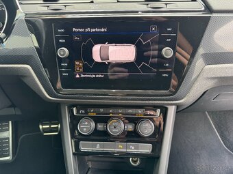 VW Touran 2.0 TDI 110kW DSG tažné Navigace Full LED Keyless - 16