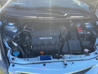 Honda Jazz 1.2 57 kw 2005 - 16