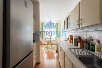 Prodej světlého bytu 3+1 s lodžií – 81 m², Praha – Horní Měc - 16