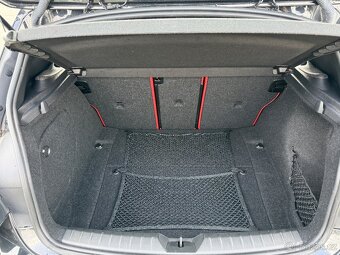 BMW M135i xDRIVE //2016 LED NAVI HARMAN/KARDON SERVISKA - 16