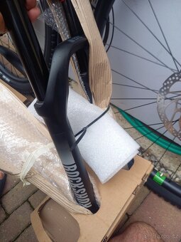 NOVÉ Celoodpružené MTB+ Škoda-Superior Shimano Deore. - 16