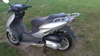 Honda Dylan 125 - 16