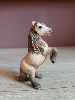 SCHLEICH Koně SBĚRATELSKÉ FIGURKY 4 - 16