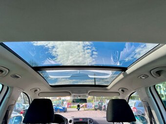 VW Tiguan 2.0 TDI 103 kW 4x4 Xenon,Pano,Stav - 16