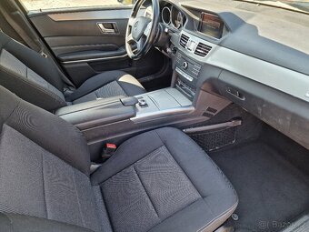 Mercedes E200 - 16