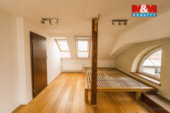 Prodej rodinného domu, 295 m², Nymburk, ul. Boleslavská tříd - 16