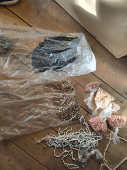 Staré korále a náhrdelníky - 16