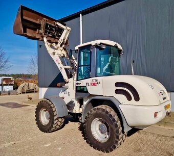 KLOUBOVÝ NAKLADAČ TEREX TL 100 - 16