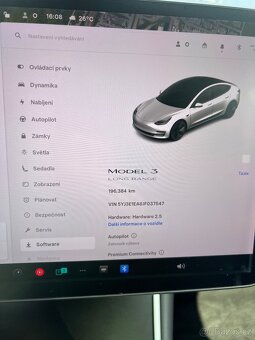 Tesla Model 3 USA - 16
