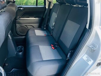Jeep Compass 2.0D 4x4 MANUÁL SENZORY VÝHŘEV TAŽNÉ - 16
