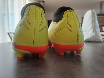 Kopačky Adidas Predator League vel. 35 - 16