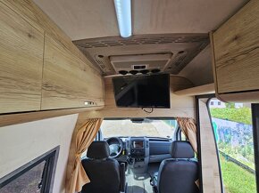 Karavan/vestavba - Volkswagen Crafter LH5C1350, r.v. 2010 - 16