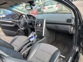 Mercedes-Benz A 1.7i, Avantgarde - 16