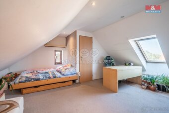 Prodej rodinného domu 3+1, 216 m², Kladno, ul. Jeronýmova - 16