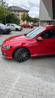 Volkswagen Passat ELEGANCE B8 facelift 1.5TSi 110KW DSG - 16