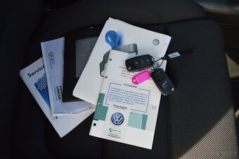 Volkswagen Tiguan 2.0TDI 4x4 R-Line ,manuál ,bez koroze - 16