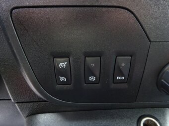 Renault Master 2,3 DCI, 7 MÍST - 16