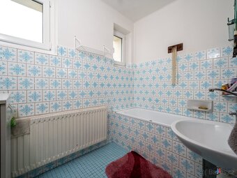 Prodej rodinného domu, 4+1, Stavbařů, Sezemice, ev.č. 00512 - 16