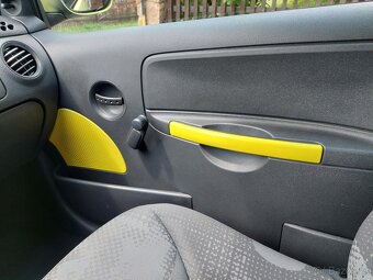 Citroen C2 1.1 r. 2005 nová STK 11/27 bez koroze a závad - 16