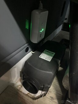 Ford transit obytná dodávka - 16