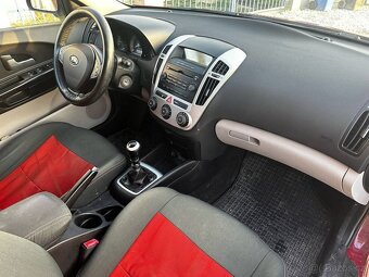 KIA Ceed 1.4 Benzín - 16