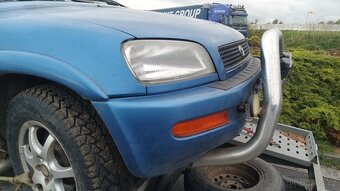 díly z Toyota RAV4  2.0 benzín - 16