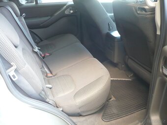Nissan  Pathfinder  2.5 dCi - 16