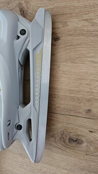 Ledni brusle Oxelo Fit520 Warm vel.38 - 16