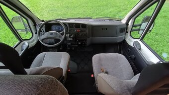 Fiat Ducato 2.8 JTD / EURA Mobil, 6 míst, zimní paket, solár - 16