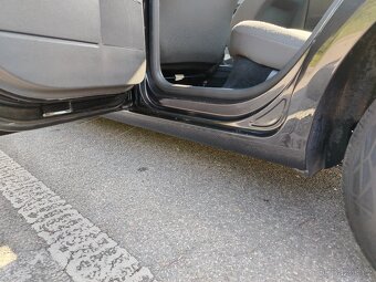 Prodám Volkswagen Polo 1.4 mpi v pěkném stavu - 16