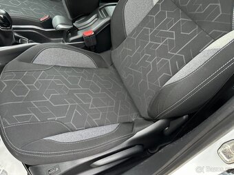 Prodám Peugeot 2008 1,2 Turbo - 16