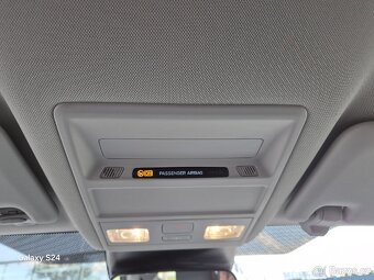 Ford Tourneo CUSTOM TITANIUM 2.0tdi 110kw - 16